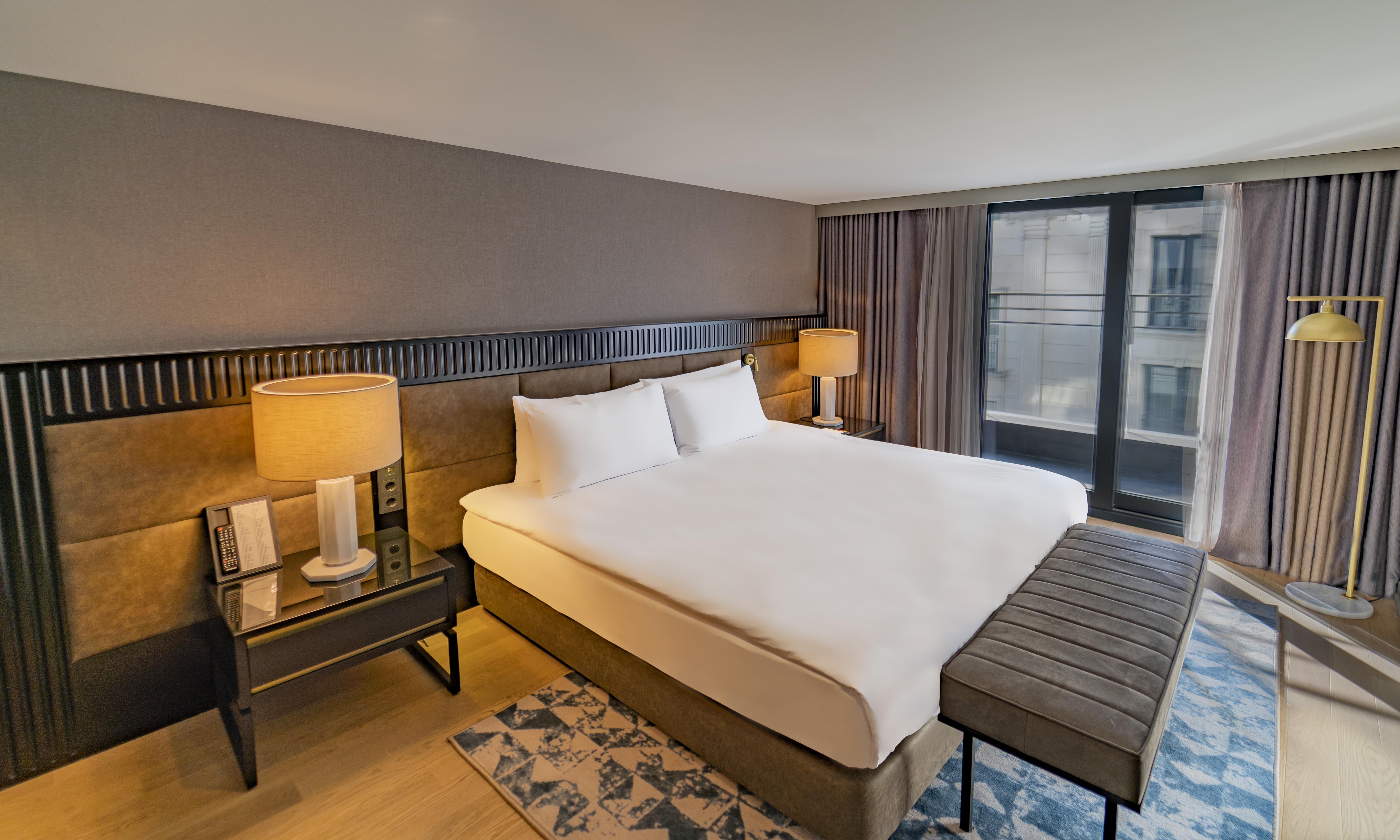 소피델 이스탄불 탁심 호텔 외부 사진 A bedroom at the hotel