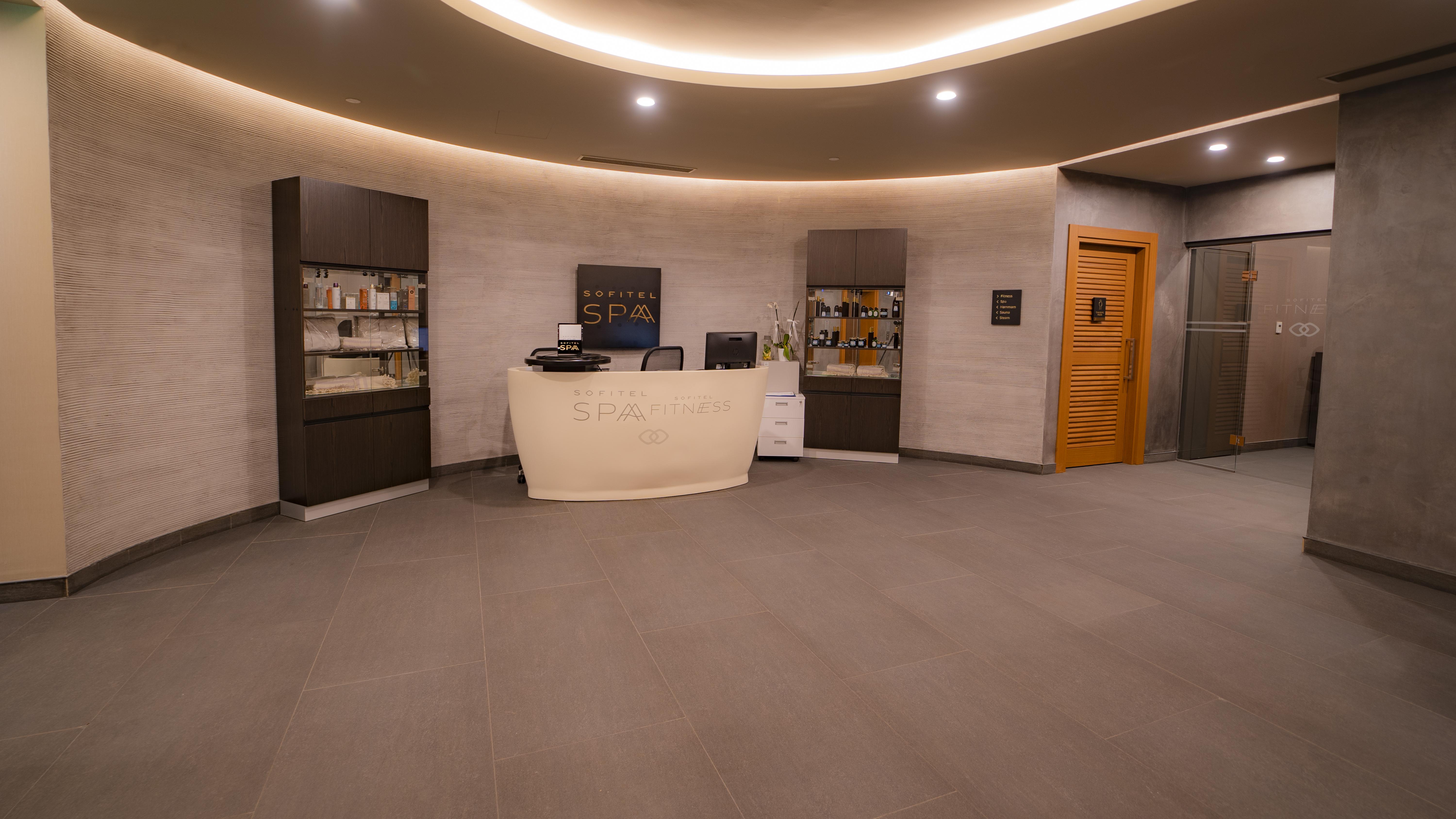 소피델 이스탄불 탁심 호텔 외부 사진 The reception area of the spa