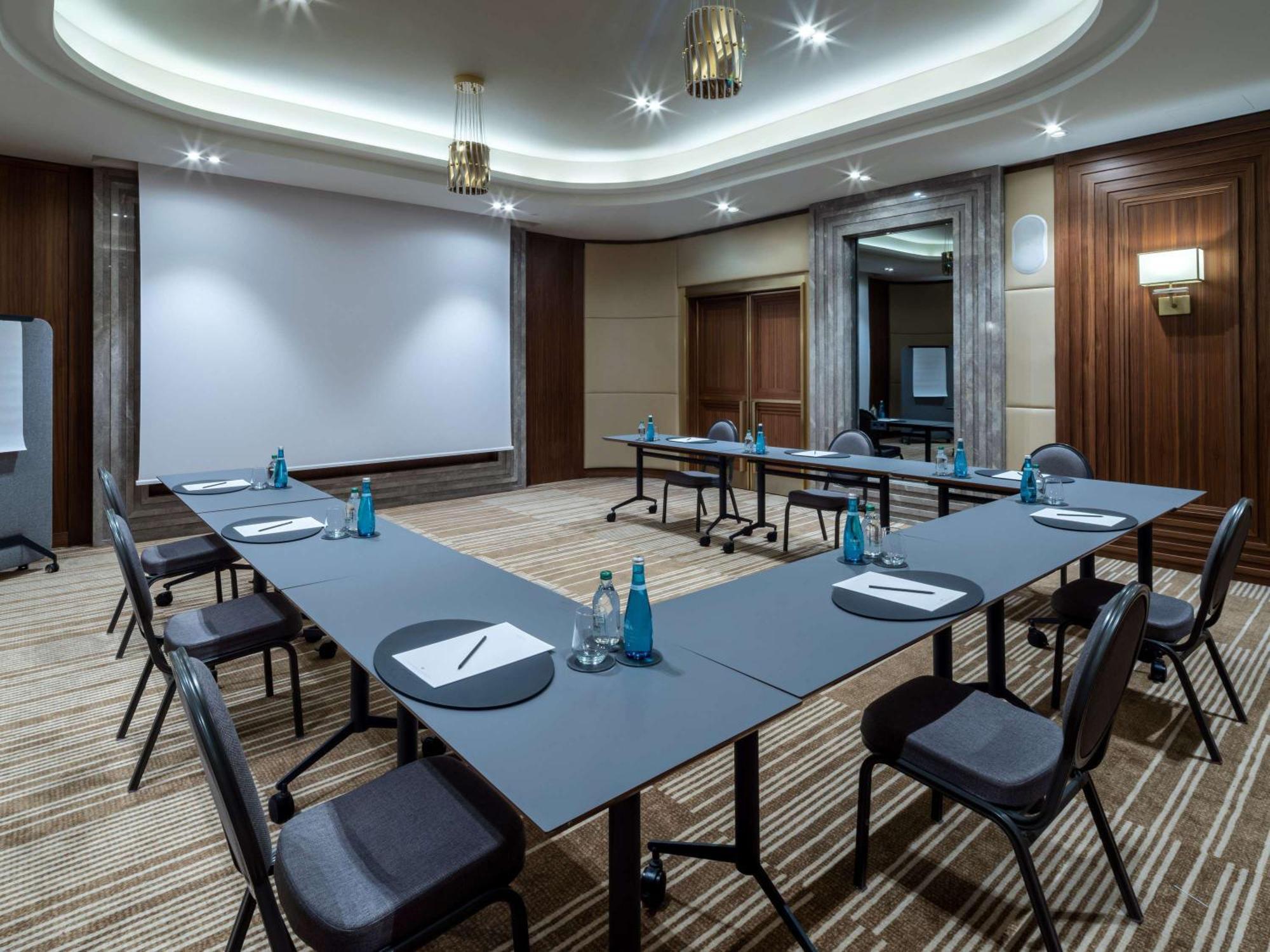 소피델 이스탄불 탁심 호텔 외부 사진 Meeting room